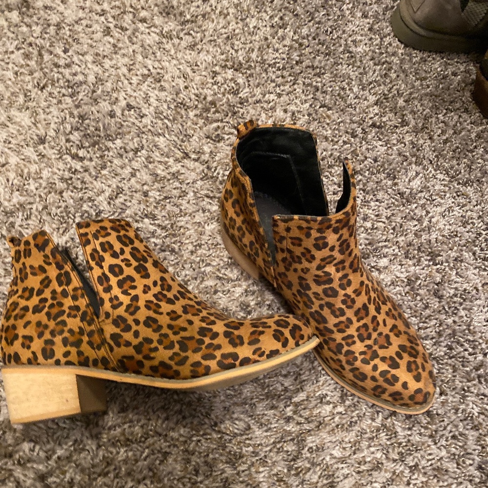 Leopard booties
